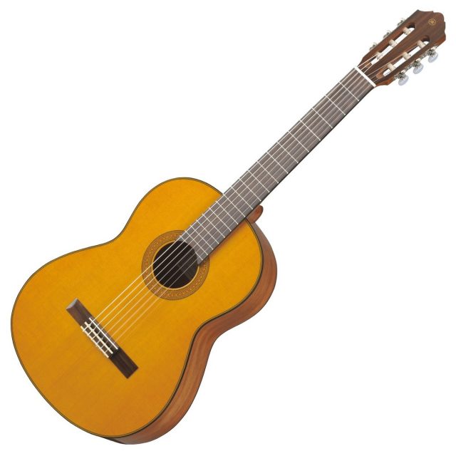 YAMAHA GUITARE CLASSIQUE SERIE CG