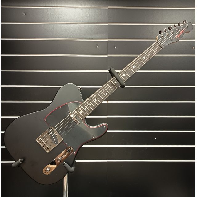GUITARE ELECTRIQUE FENDER