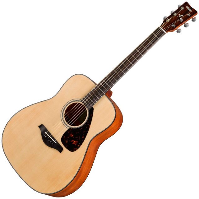 GUITARE ACOUSTIQUE YAMAHA SERIE FG