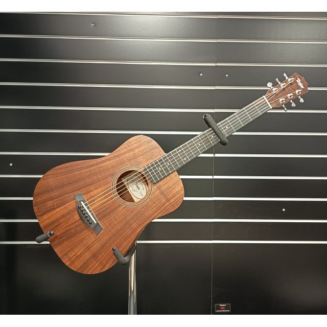 GUITARE ELECTRO ACCOUSTIQUE TAYLOR