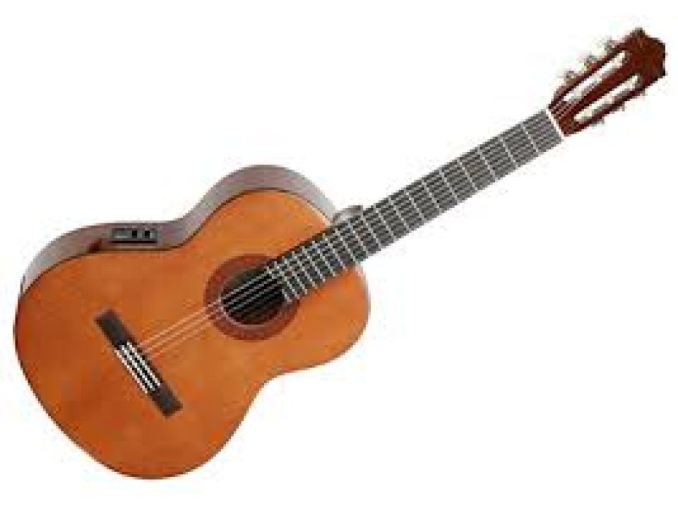 YAMAHA GUITARE CLASSIQUE