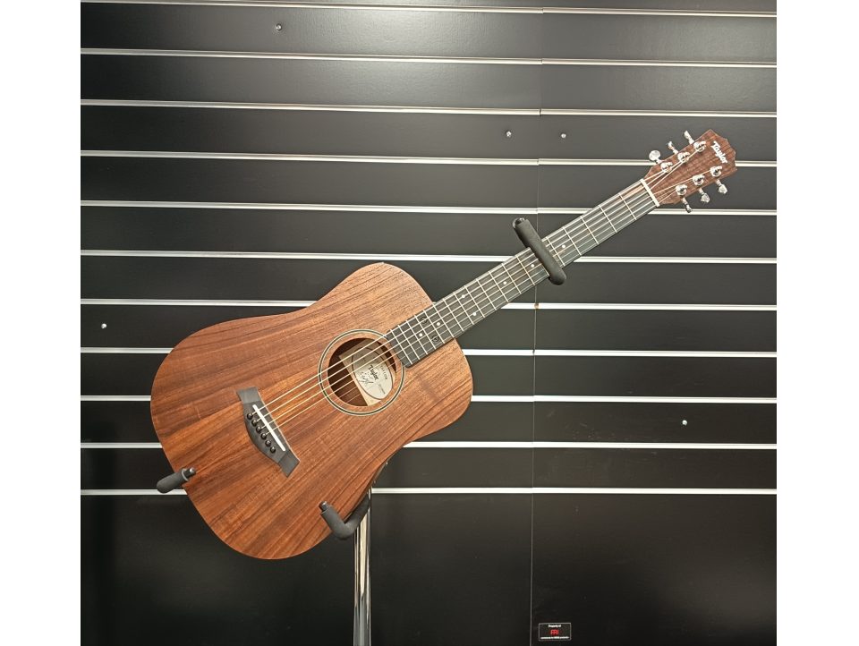 GUITARE ELECTRO ACCOUSTIQUE TAYLOR